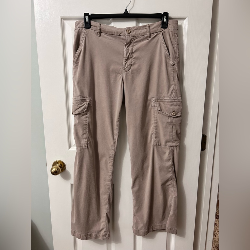 American Eagle (Women’s) Tan Cargo Pants